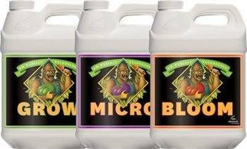 Paketti pH Perfect Grow / Micro / Bloom 4L 